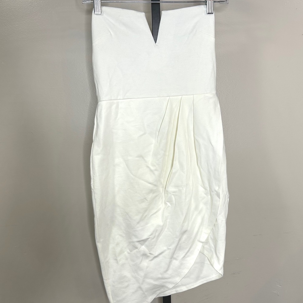 Fashion Nova MED NEW Asymmetrical Dress Off White Strapless V-Notch Bodycon